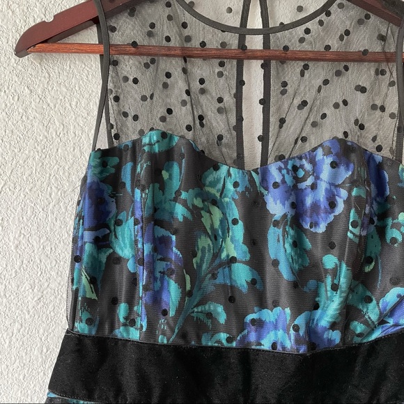 Retro ModCloth dress - Picture 2 of 4